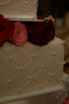 Ivory & Roses Wedding Cake