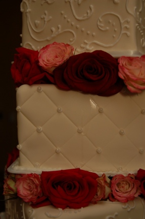 Ivory & Roses Wedding Cake